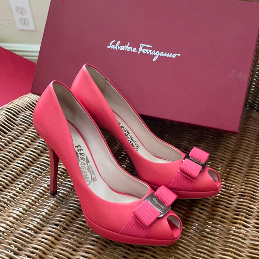 Salvatore Ferragamo Gilia Coral Bow High Heels